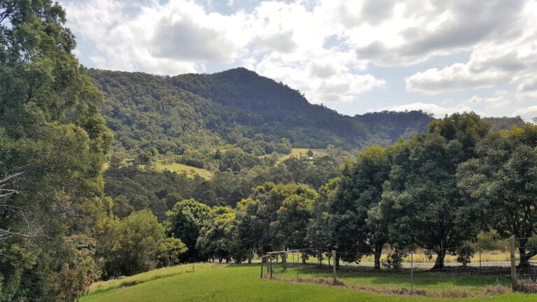 Panoramic Mountain Views Gold Coast Hinterland Couples Retreat